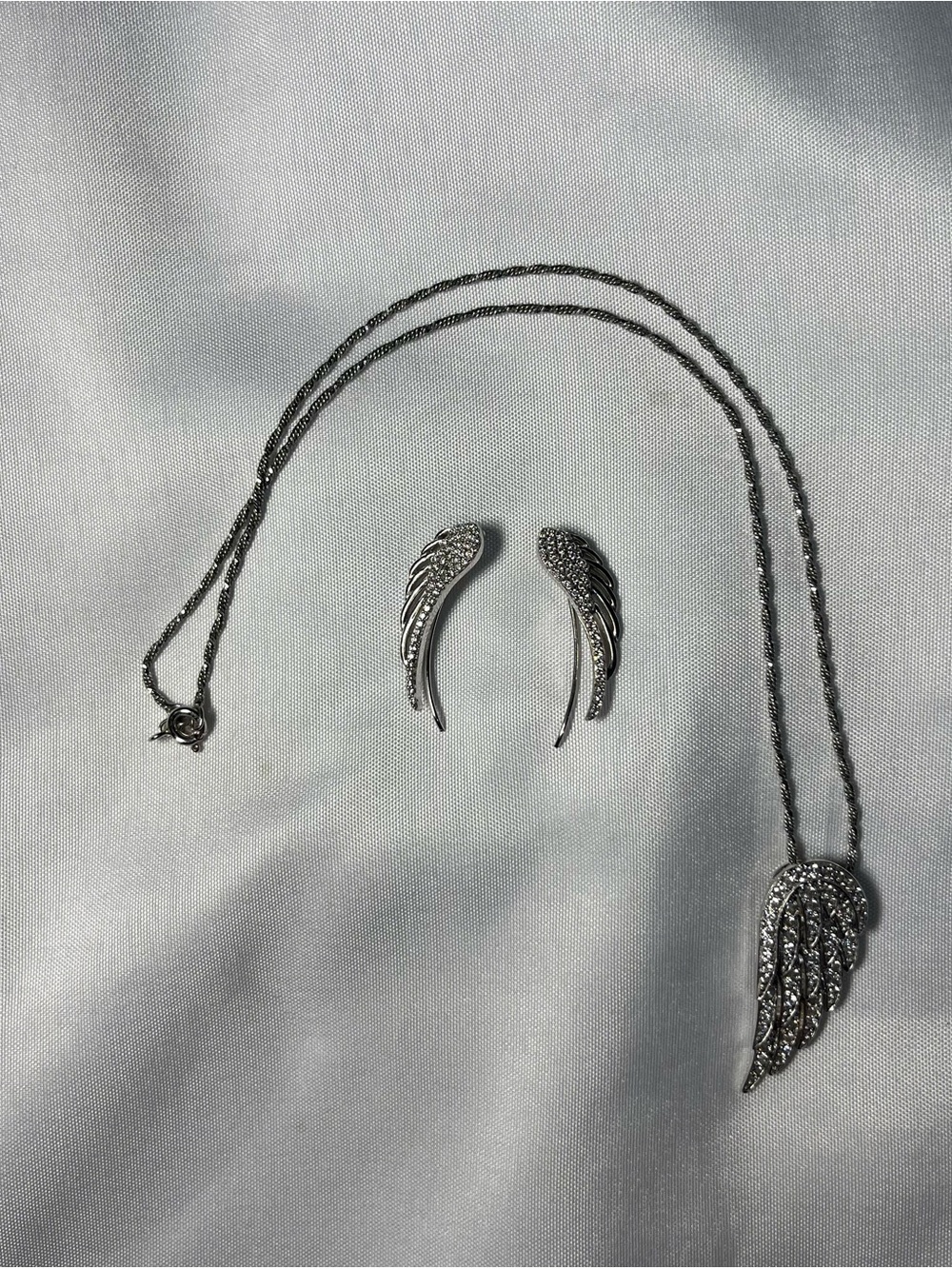 Sterling Silver Angel Wing Jewelry Set Necklace & Earrings NWOT No Box
